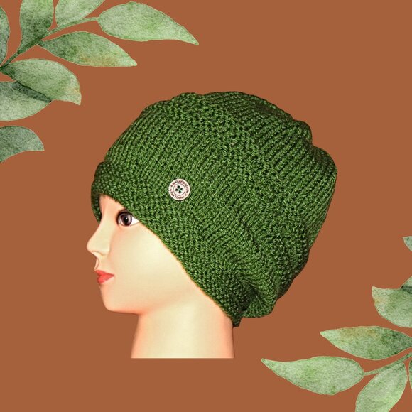 Green Slouchy Beanie for Adults & Teens Cozy Knit Winter Hat Fashion Accessory - Picture 1 of 4